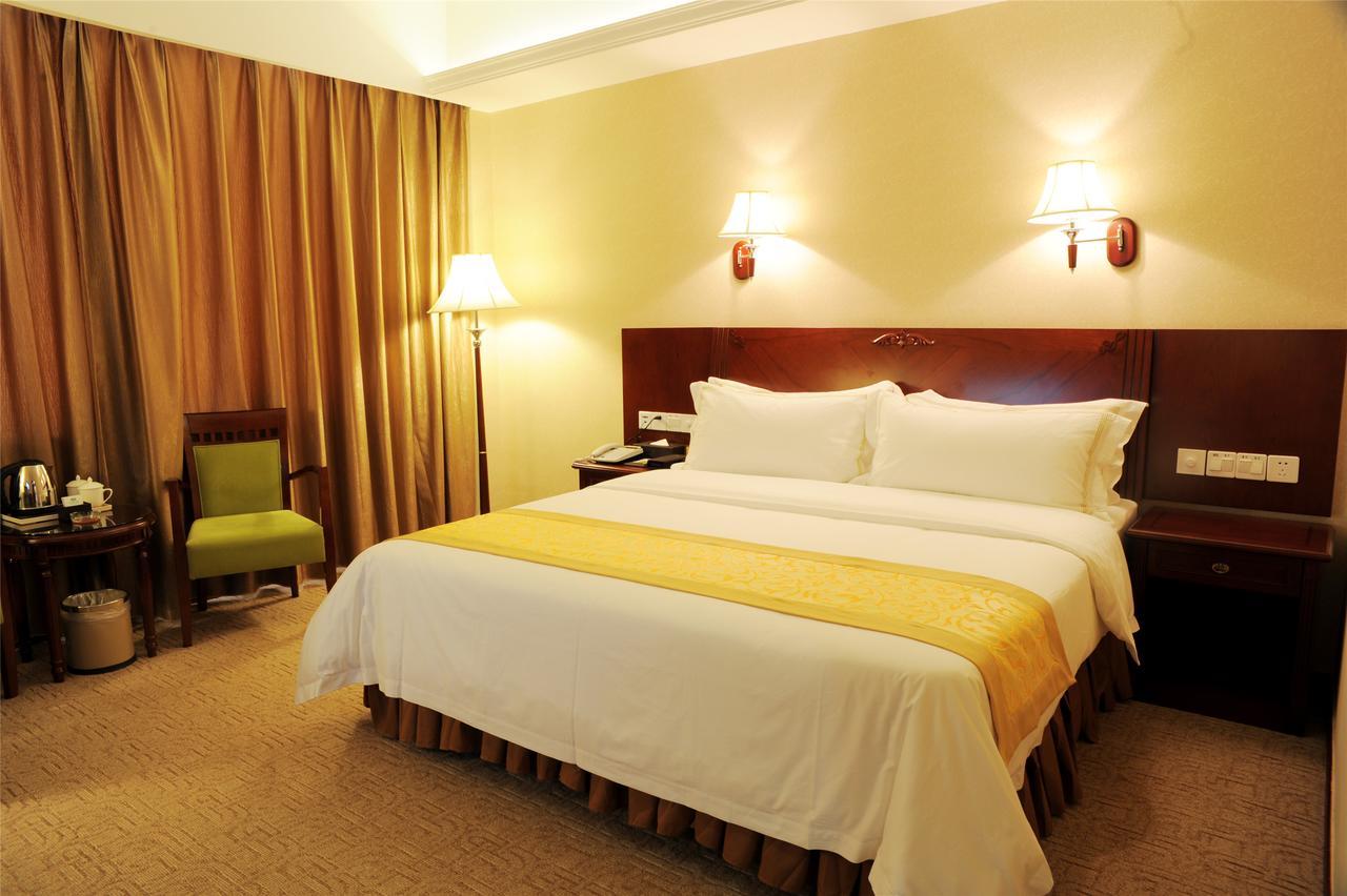 Vienna International Hotel Shanghai Hengshan Road Exteriör bild