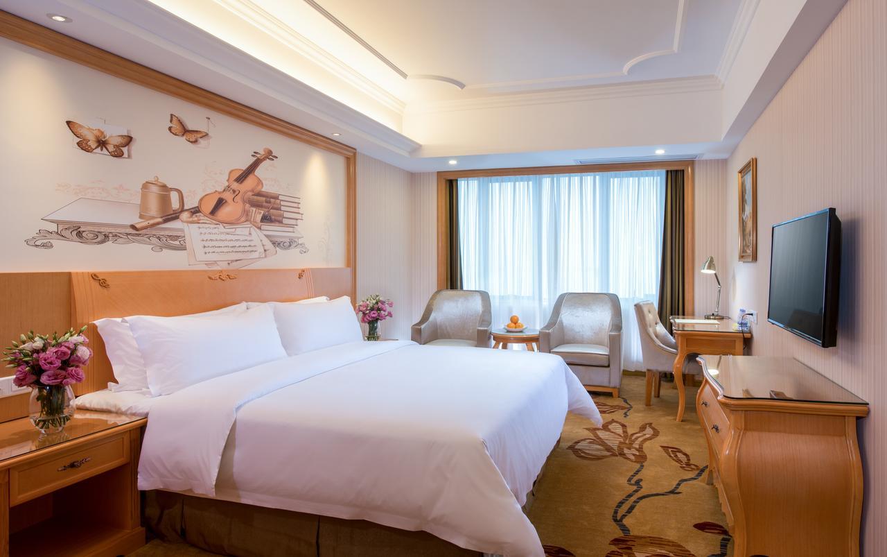 Vienna International Hotel Shanghai Hengshan Road Exteriör bild